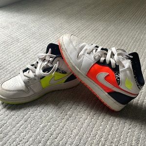 Nike Boys Air Jordan High Top Sneakers